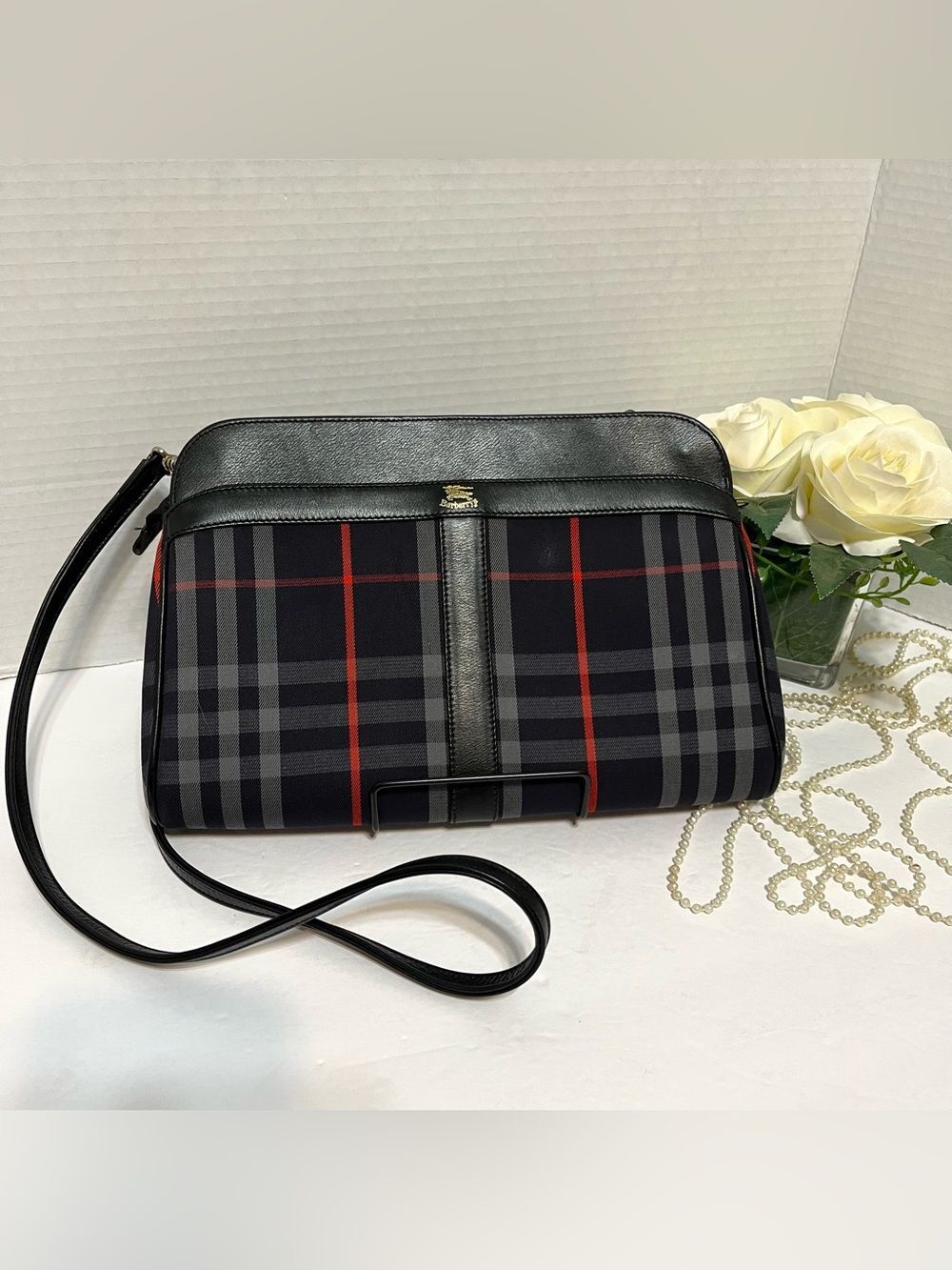Burberrys Navy Blue & Red House Check Plaid Black Leather Crossbody Bag